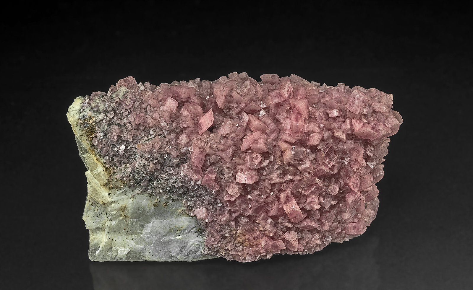 Rhodochrosite
6.1 x 3.5 cm
(Autor: am mizunaka)