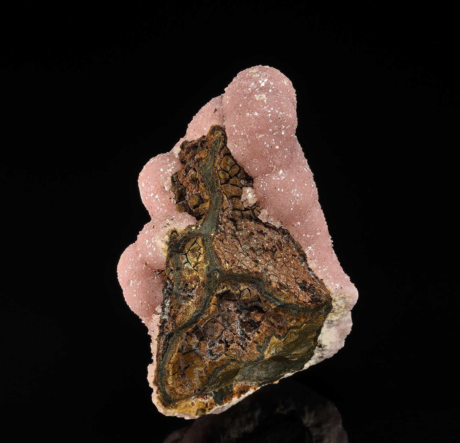Rhodochrosite, Pyrrhotite
5.7 x 3.8 cm
(Autor: am mizunaka)