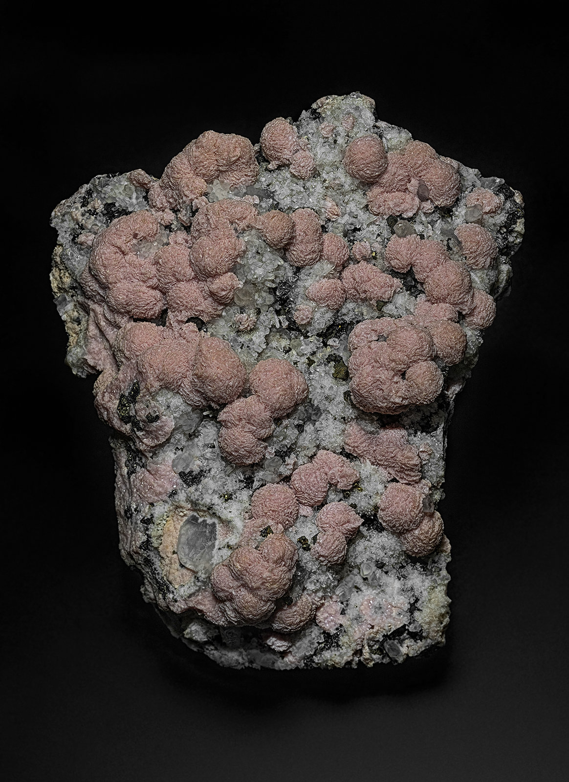 Rhodochrosite, Quartz
14.0 x 11.5 cm
(Autor: am mizunaka)