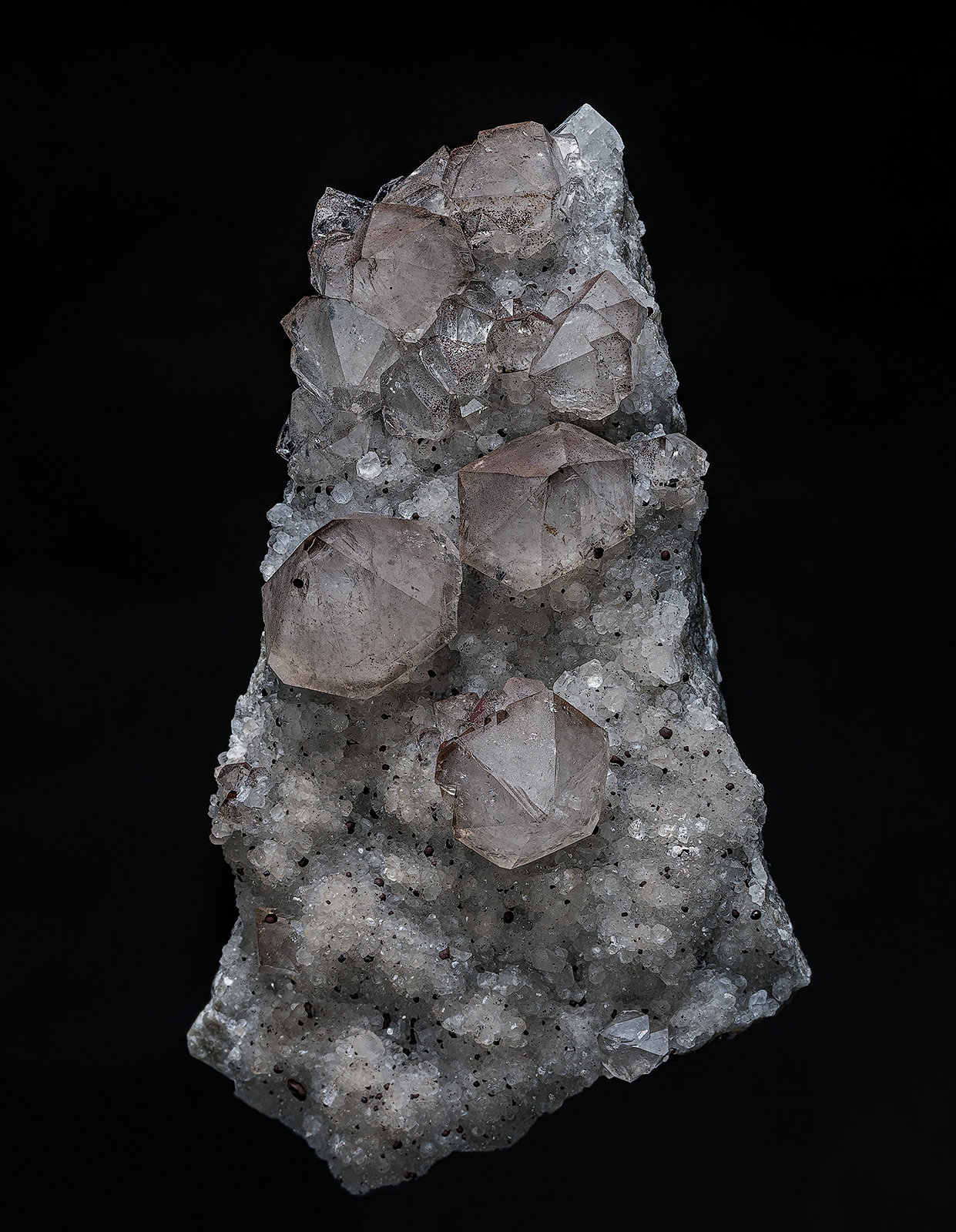 Quartz, Calcite, Hematite
6.4 x 4.0 cm
(Autor: am mizunaka)