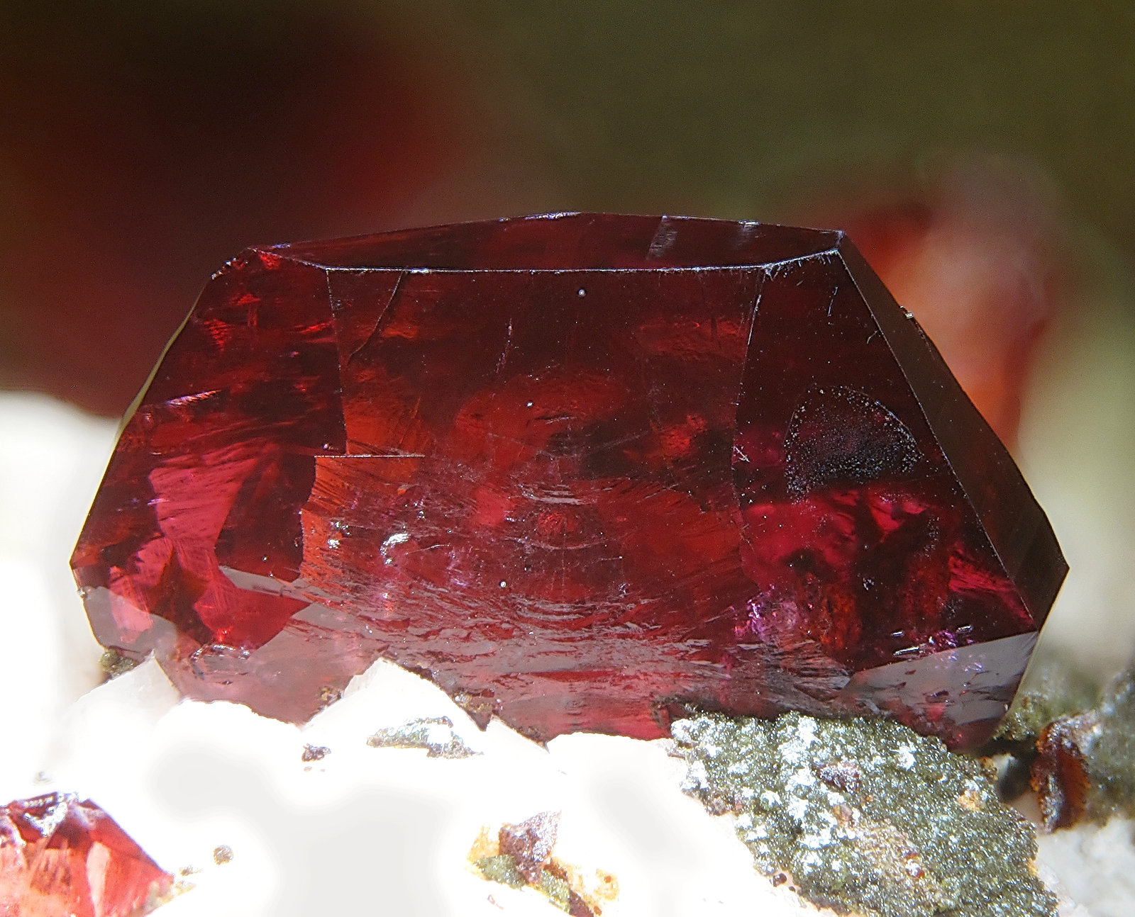 Roselite
fov 1.6 mm
(Autor: Jordi Fabre)