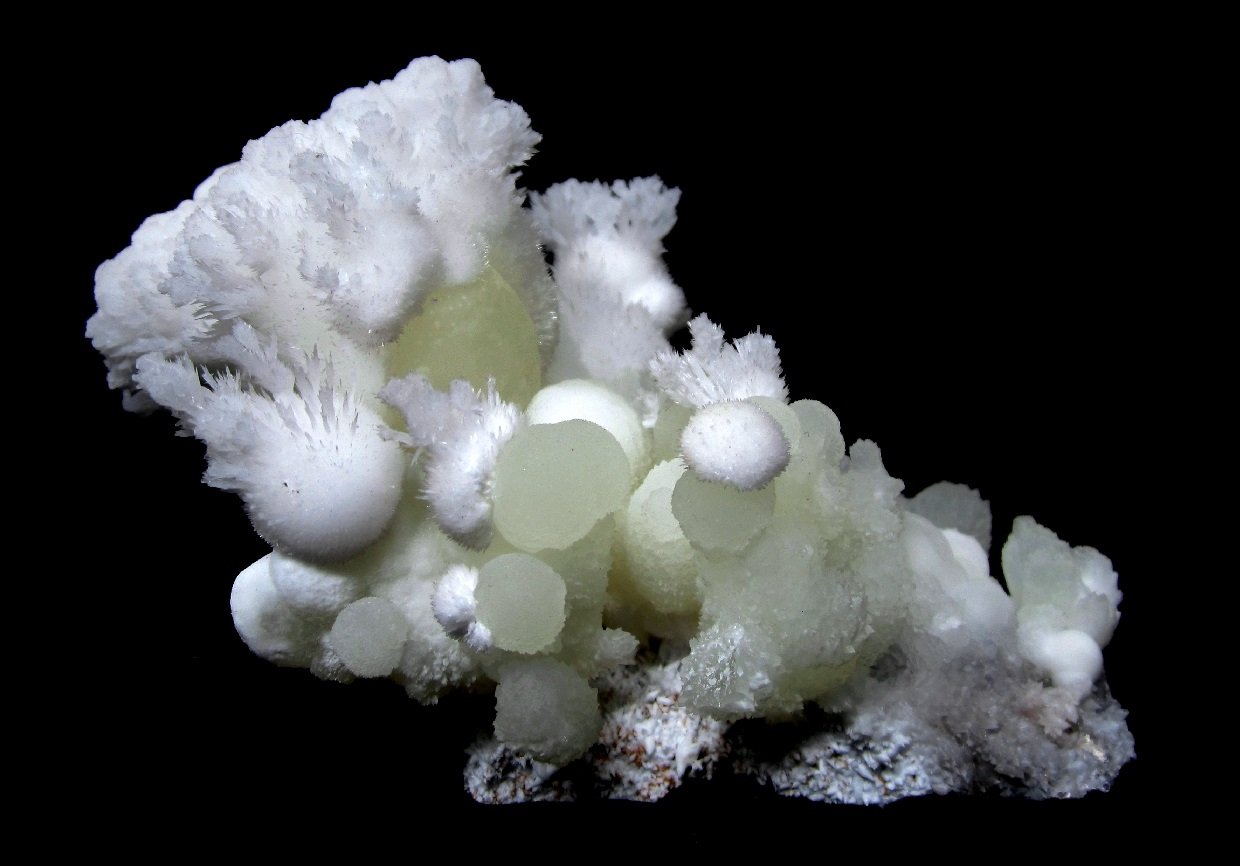 Calcite, Aragonite
Specimen size 13 cm
(Autor: Tobi)