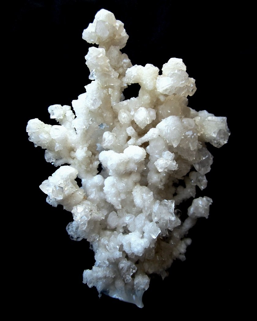 Calcite on Aragonite
Specimen height 9 cm
(Autor: Tobi)