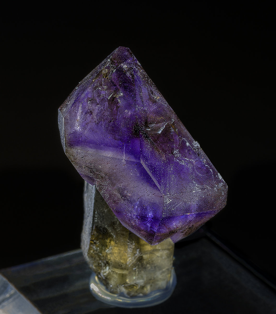 Quartz
3.3 x 2.4 cm
(Autor: am mizunaka)