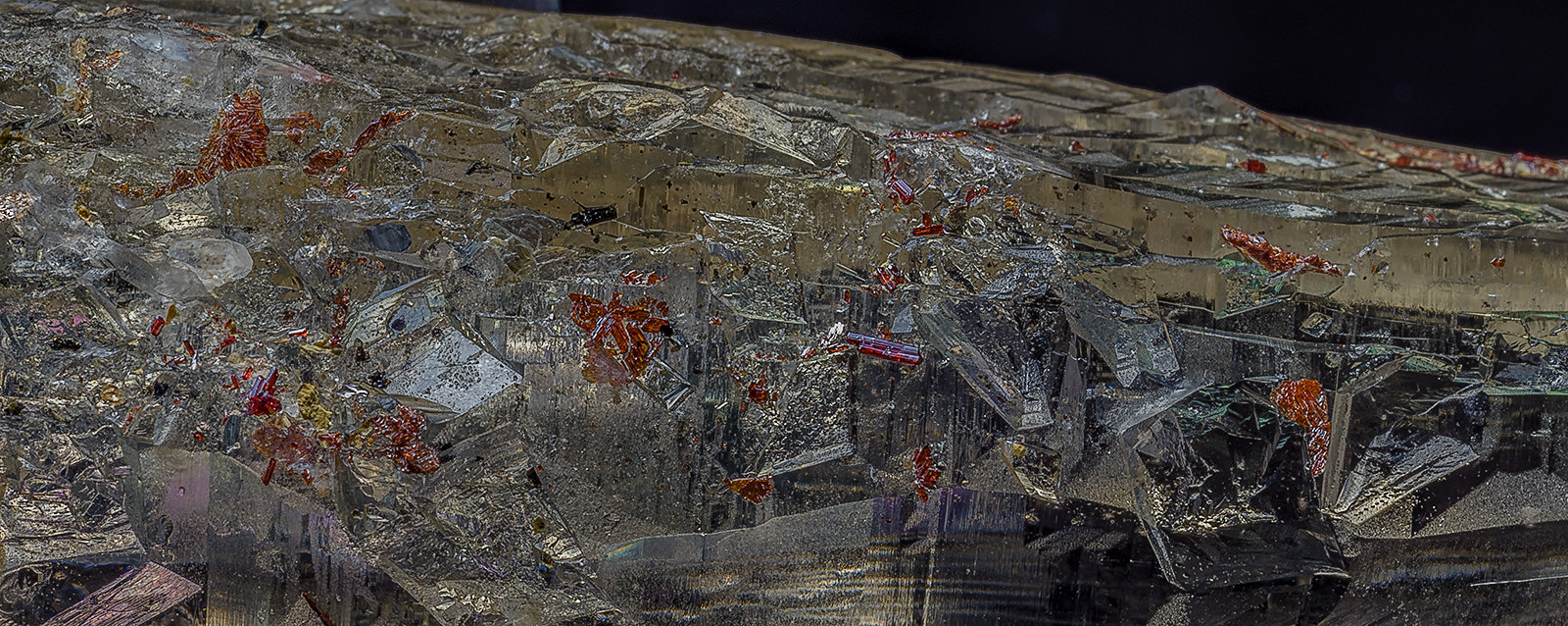 Quartz (variety smoky), Rutile
11.0 x 2.3 cm
(Autor: am mizunaka)