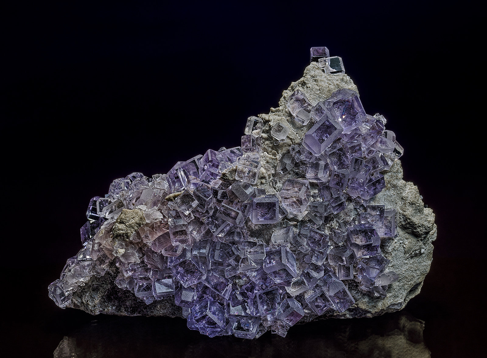 Fluorite
14.3 x 7.0 cm
(Autor: am mizunaka)