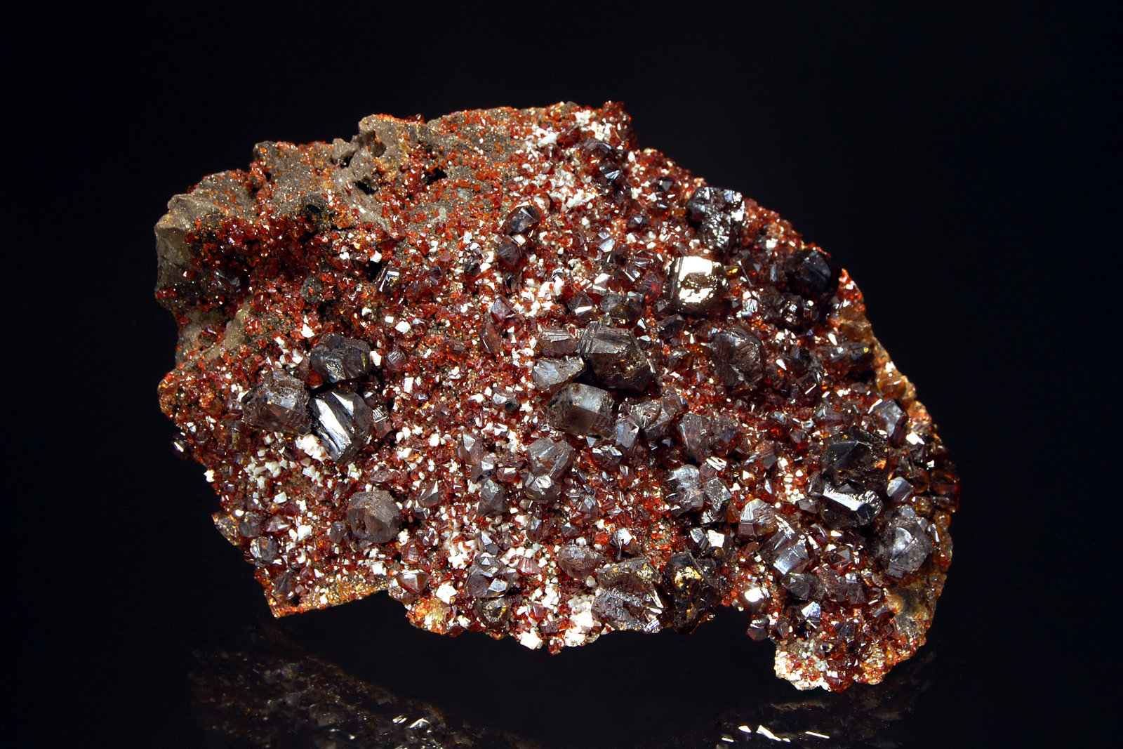 Sphalerite
8.3 x 12.3 cm
(Autor: Michael Shaw)