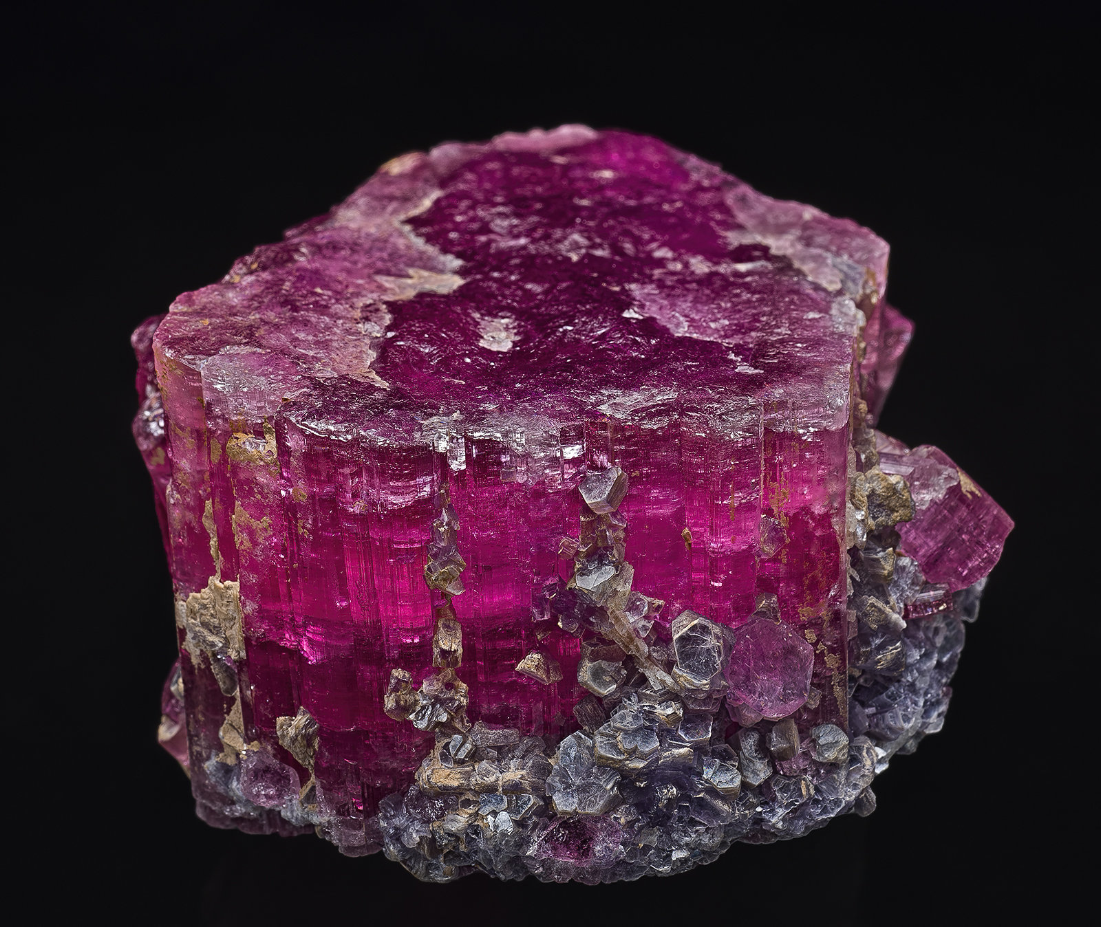 Tourmaline
6.4 x 6.0 x 4.7 cm
(Autor: am mizunaka)