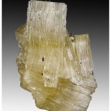 Fluorapatite, Topaz, Goyazite, Muscovite
4 cm x 3 cm x 3 cm
(Autor: silvia)