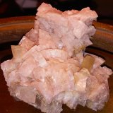 Dolomite, Calcite, Quartz
75x79mm
(Autor: jordanlowe1089)
