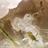 Ussingite, Aegirine
FOV = 2mm
(Autor: Doug)