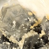 Phillipsite
FOV = 3.4 mm
(Autor: Doug)