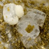 Fluorapophyllite-(K)
FOV = 3.3 mm
(Autor: Doug)