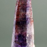 Quartz (variety amethyst) with inclusions of Goethite
6.7 x 2.5 cm
(Autor: Don Lum)
