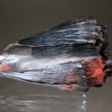 Hematite
8.5 x 5.2 cm
(Autor: Don Lum)