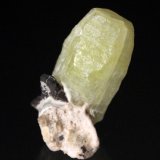 Ettringite
3.7 x 2.3 cm
(Autor: Don Lum)