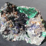 Azurite and Malachite on Cuprite
8 x 5 cm
(Autor: Volkmar Stingl)