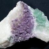 Fluorite, Quartz
7,5 x 6,5 cm
(Autor: Volkmar Stingl)