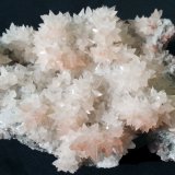 Calcite on Quartz (variety smoky)
16 x 10
(Autor: Volkmar Stingl)
