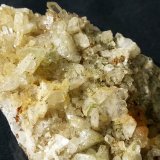 Albite, Quartz
5 x 3,5 cm
(Autor: Volkmar Stingl)