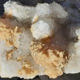 Dolomite, Quartz
6,5 x 4,5 cm
(Autor: Volkmar Stingl)