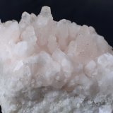 Calcite (variety Mn-bearing)
6,5 x 5 cm
(Autor: Volkmar Stingl)