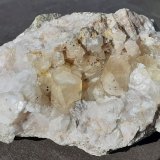 Calcite
11 x 8 cm
(Autor: Volkmar Stingl)
