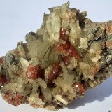 Diopside, Grossular
3,5 x 2 cm
(Autor: Volkmar Stingl)