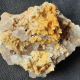 Fluorite, Quartz (variety chalcedony), Pyrite
5 x 4 cm
(Autor: Volkmar Stingl)