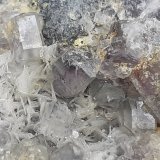 Fluorite, Baryte
11 x 9 cm
(Autor: Volkmar Stingl)