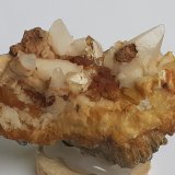 Calcite, Quartz, Siderite
7 x 4 cm
(Autor: Volkmar Stingl)