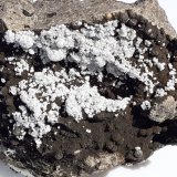 Ferrierite-Mg
5 x 3,5 cm
(Autor: Volkmar Stingl)