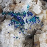 Azurite, Malachite, Dolomite
4,5 x 3 cm
(Autor: Volkmar Stingl)