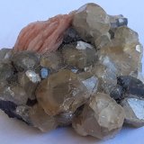 Cerussite, Baryte
3,5 x 3,5 cm
(Autor: Volkmar Stingl)
