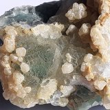 Dolomite, Fluorite
7 x 6,5 cm
(Autor: Volkmar Stingl)