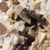 Aragonite, Magnesite, Baryte
9 x 9 cm
(Autor: Volkmar Stingl)
