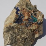 Azurite, Malachite, Dolomite ps. Siderite
8,5 x 6 cm
(Autor: Volkmar Stingl)