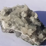 Calcite, Quartz, Celadonite
10 x 5 cm
(Autor: Volkmar Stingl)