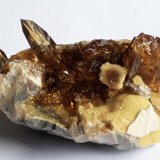 Baryte, Calcite
7,5 x 5 cm
(Autor: Volkmar Stingl)