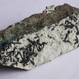 Atacamite, Halloysite
9 x 3,5 cm
(Autor: Volkmar Stingl)