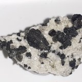 Cafarsite, Quartz, Muscovite,  Clinochlore (variety ripidolite)
2,5 x 1,5 cm
(Autor: Volkmar Stingl)
