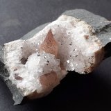 Calcite, Quartz, Goethite
7 x 5,5 cm
(Autor: Volkmar Stingl)