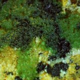 Zincolivenite, Romanechite
5,5 x 3,5 cm
(Autor: Volkmar Stingl)