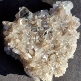 Fluorite, Quartz
7,5 x 7 cm
(Autor: Volkmar Stingl)