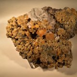 Wulfenite, Mimetite, Barite
130 mm x 100 mm x 65 mm
(Autor: Robert Seitz)