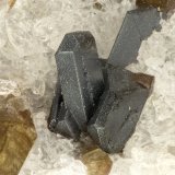 Ilmenite, Enstatite
FOV = 1.4 mm
(Autor: Doug)