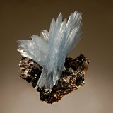 Barite
5.6 x 5.6 x 5.8 cm
(Autor: Michael Shaw)