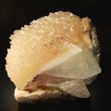 Calcite
7.1 x 8.0 cm
(Autor: Michael Shaw)
