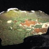 Copper, Epidote, Calcite
140 mm x 90 mm x 25 mm
(Autor: Robert Seitz)