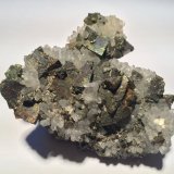 Chalcopyrite, Calcite
80 mm x 65 mm x 45 mm
(Autor: Robert Seitz)